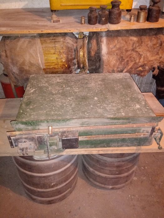 Продам весы разные и пивные кеги