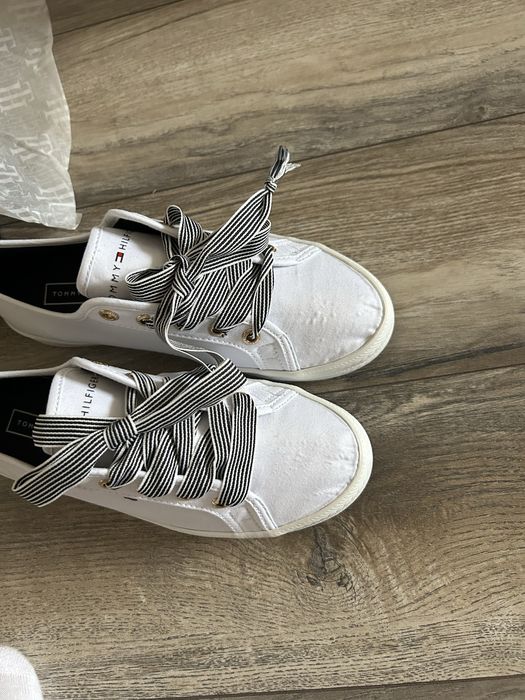 Tommy Hilfiger кецове