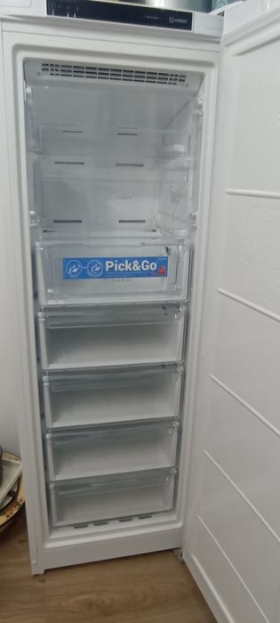 Морозильник Indesit