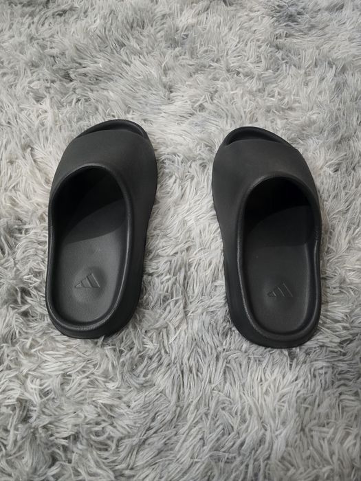 Yeezy Slide Onyx