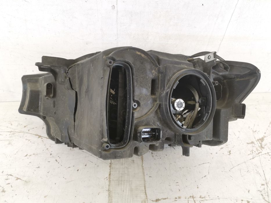 Десен фар Ксенон Лед БМВ Х4 / BMW X4 F26 [ - ] Оригинален Повреден