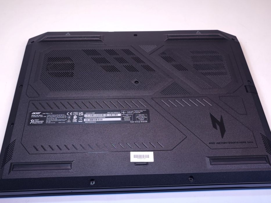Acer Nitro V16 N24C4 Ryzen 7 8845HS 3.84Ghz RTX 4060 (8GB) | #D93637