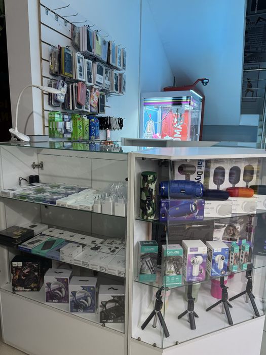 Сотовые аксессуары