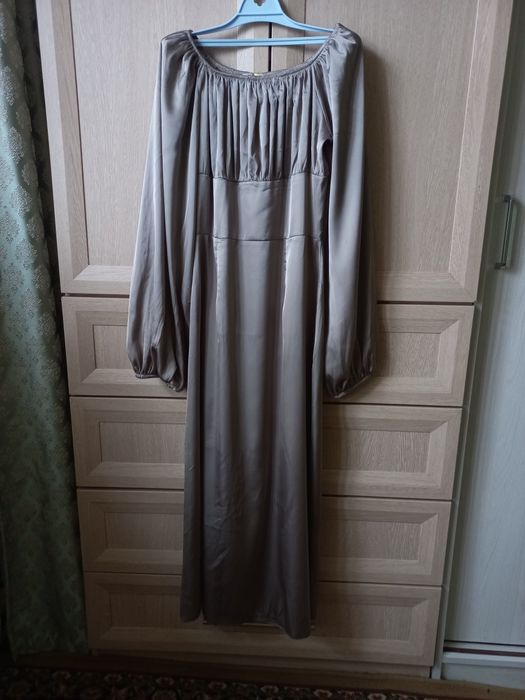 Продается вечернее платье