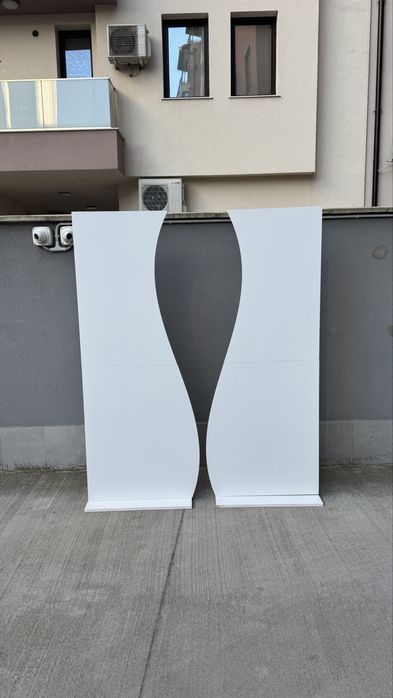 Вълнообразни пана за украса - под наем