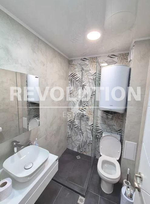 Дава се под наем Двустаен апартамент в Варна, м-т Пчелина - 55 кв.м за 475 € - Снимка #4