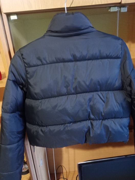 Дамско яке тип късо