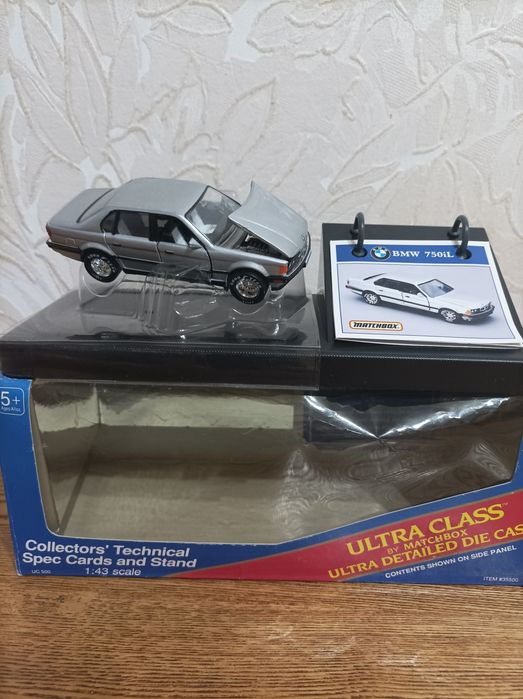 Продам модель BMW e32