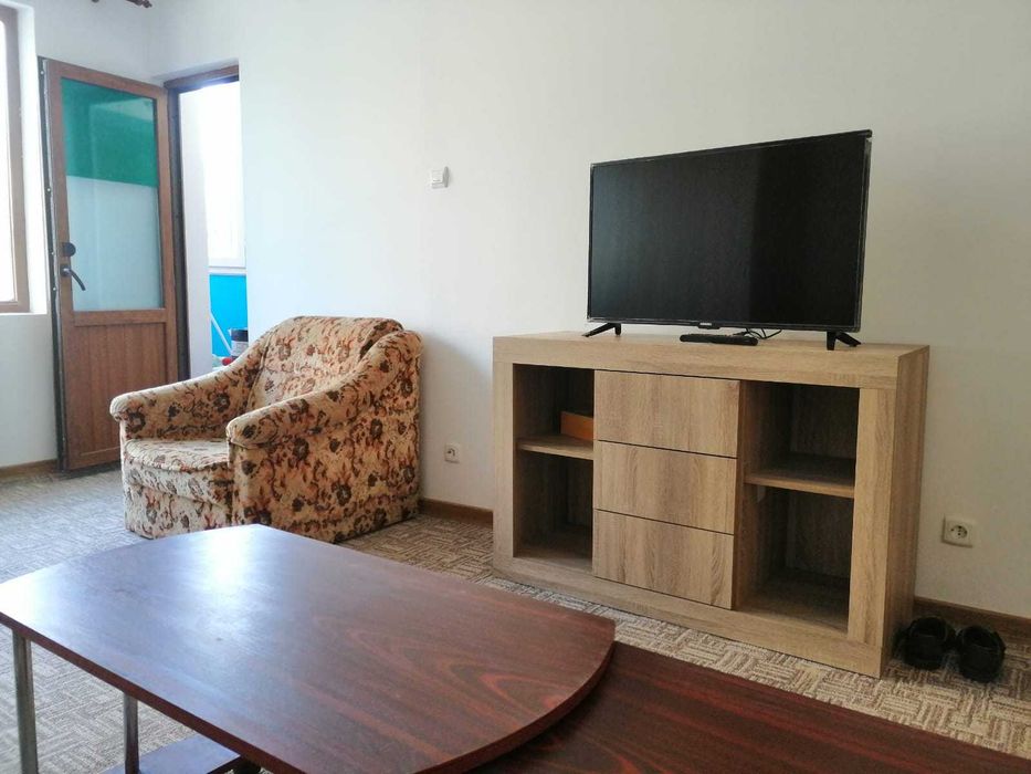 Garsonieră de închiriat