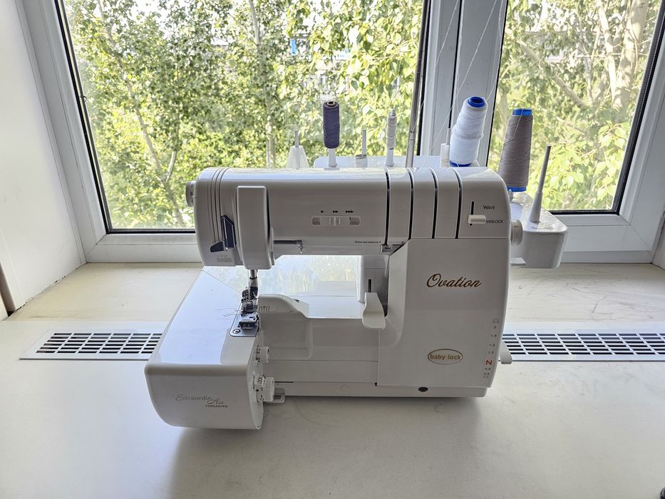 Коверлок Baby Lock BLES8 Ovation