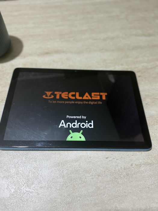 Продам планшет в хорошем состоянии