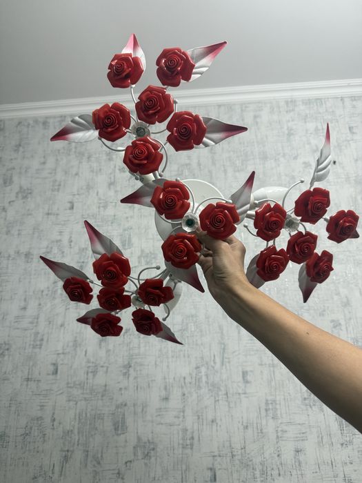 Люстра оригинальная