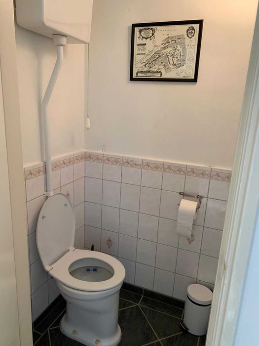 Дава се под наем Двустаен апартамент в София, Център - 65 кв.м за 397.8 € - Снимка #2