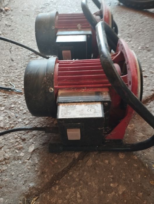 Два мотора за 50лв.