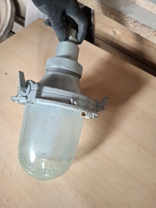 Продам светильники ППР-200С