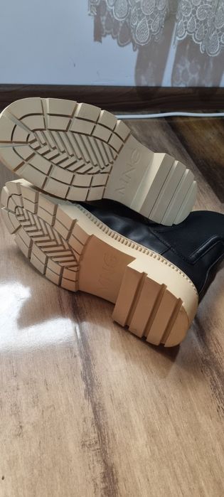 Ghete Mango ,noi