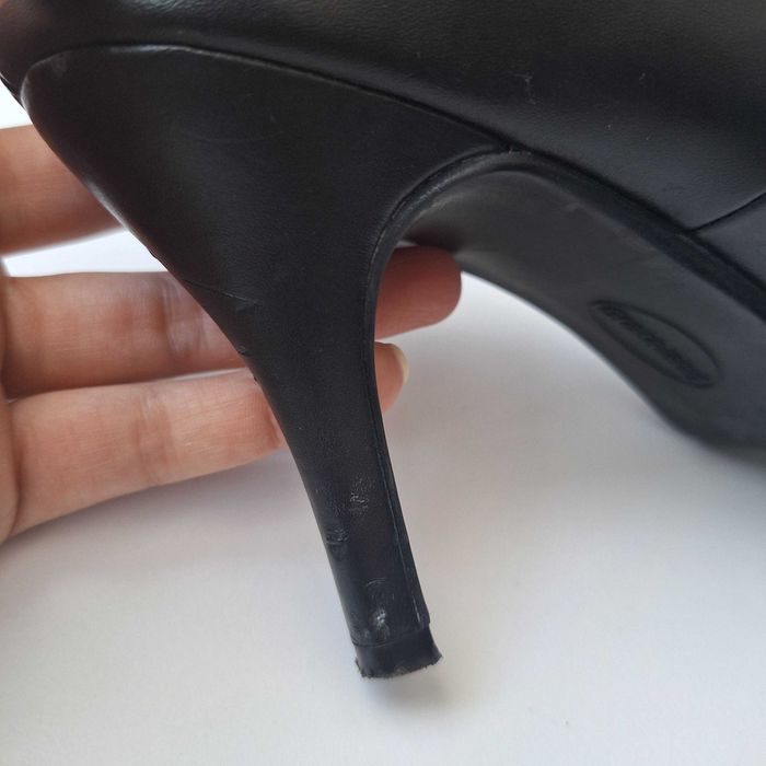 Pantofi eleganți, stilleto