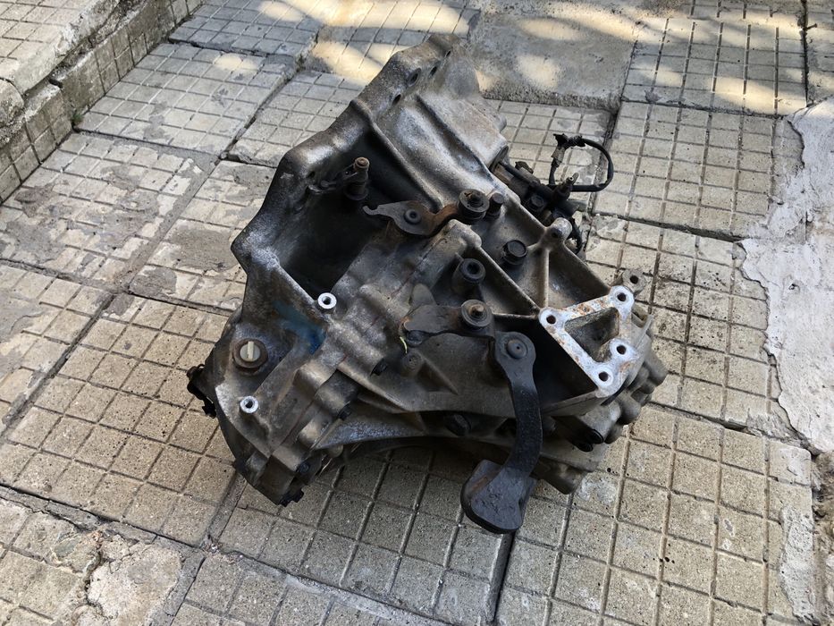 Скоростна кутия за Тойота iQ / 1.0vvti 68кс /2009г