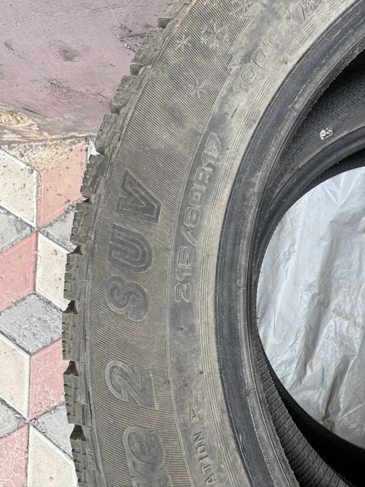 Зимние шины 215/60/17