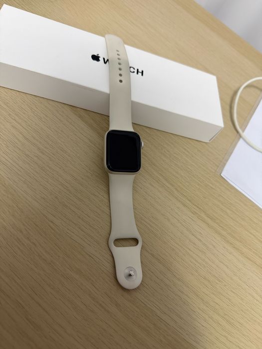 Apple watch SE (2025)