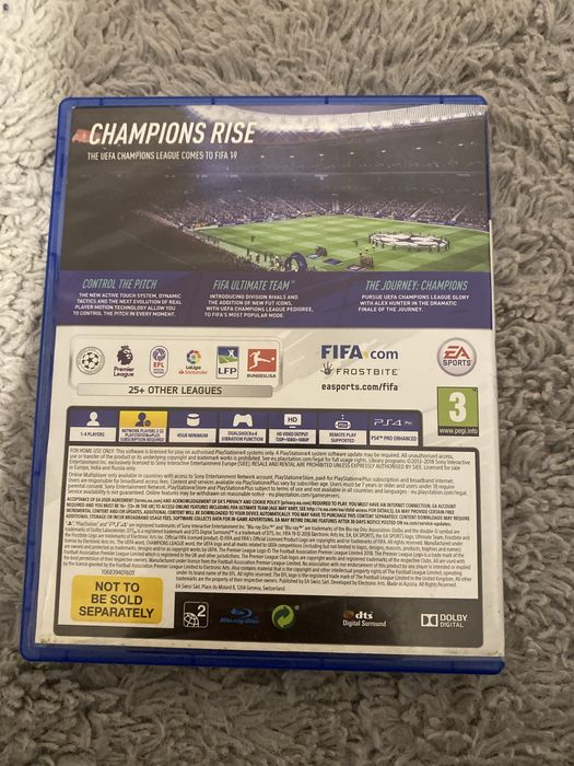 Vand FIFA 19 pentruPS4