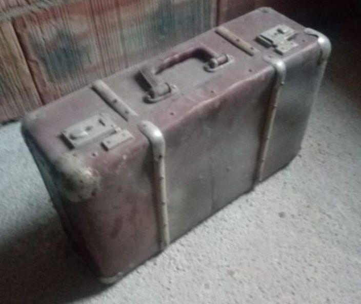 Valiza veche colectie colectionari obiecte
