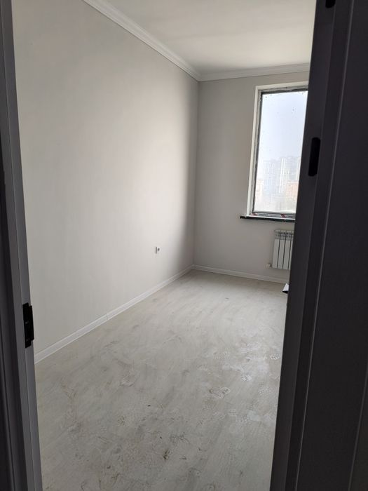 Yangi kvartira sotiladi