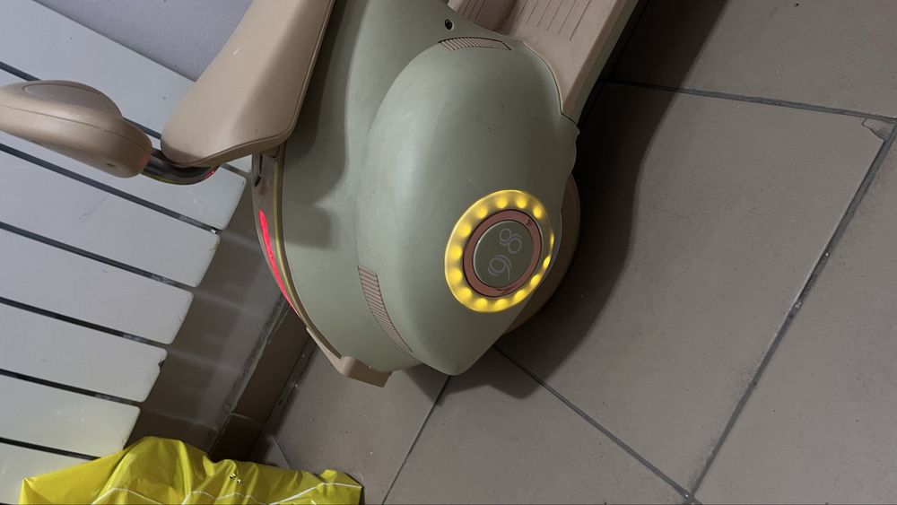 Машинка детская