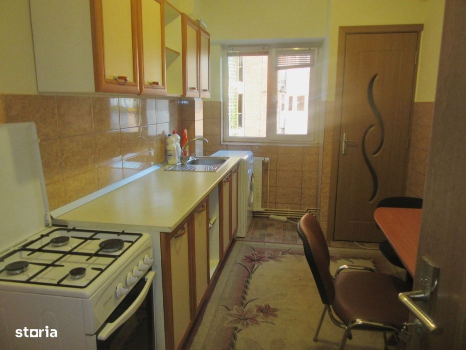 Apartament cu 2 camere Centru