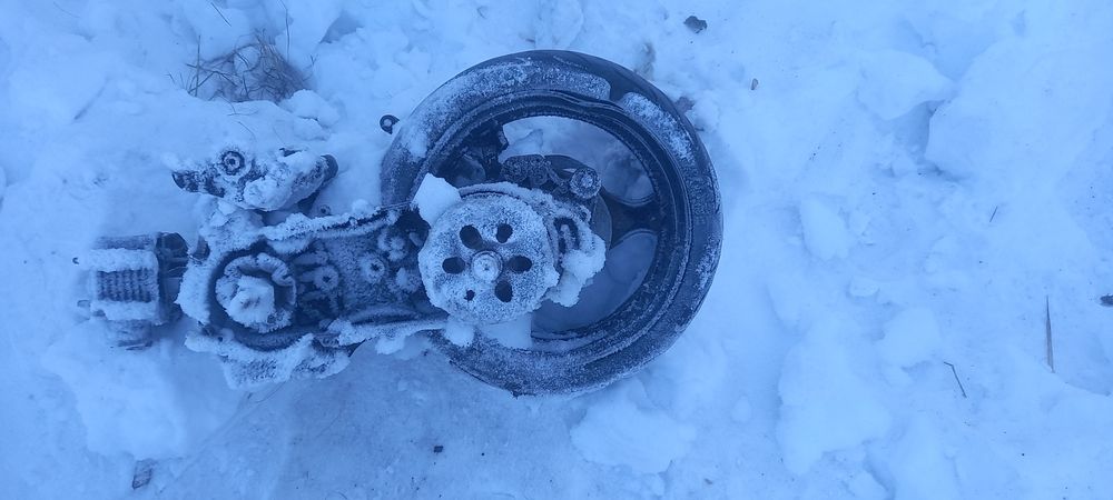 Продам запчасти на мотоцикл