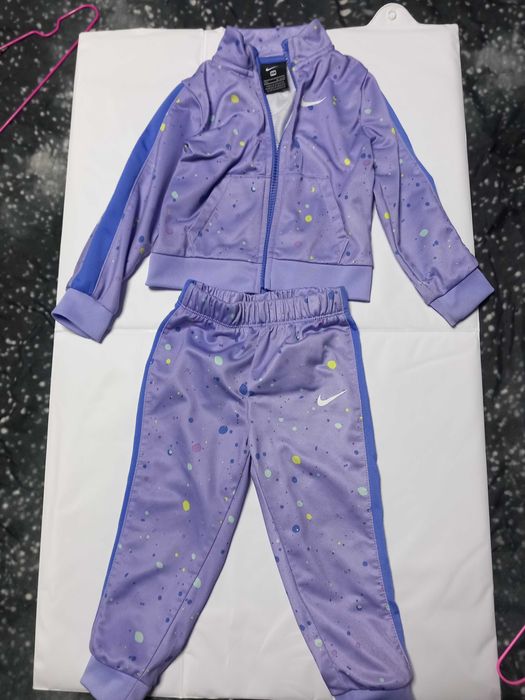 бебе дрехи Guess  и Nike