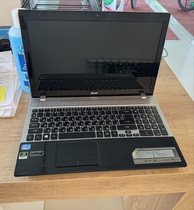 ASUS серии X515 с процессором Intel Core i7
