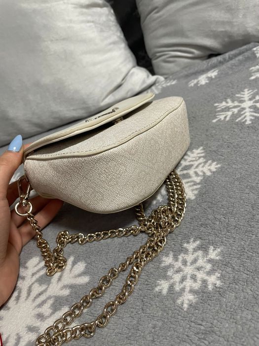 Geanta dama Guess