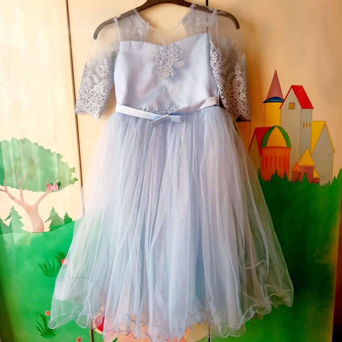 Нарядные платья для девочек.