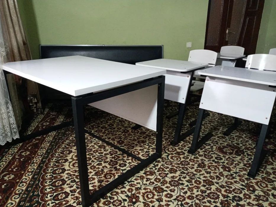 Парты для учебных заведений