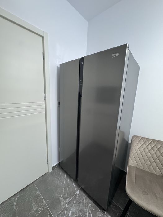 Frigider Beko Side by side