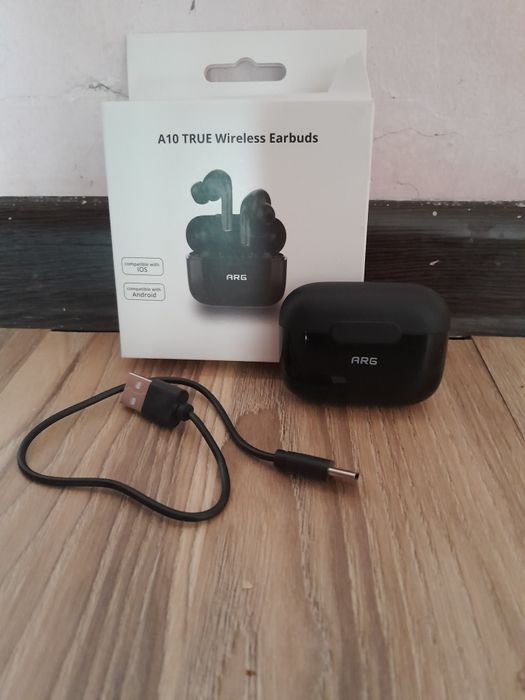 Беспроводной наушник