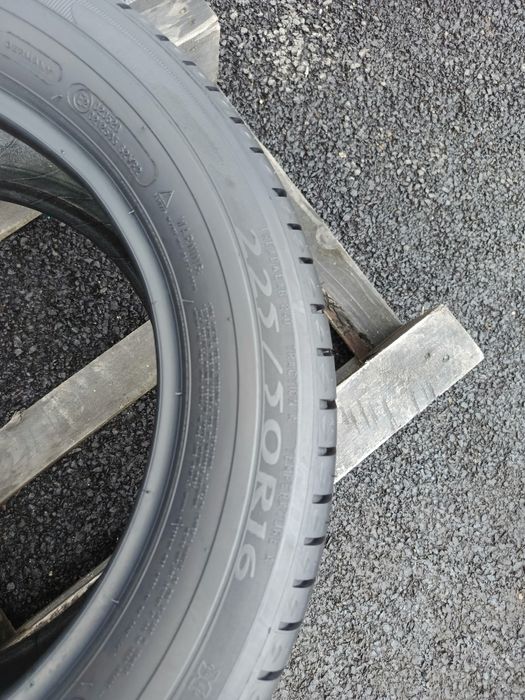 225.50.16 Michelin Vara Second-hand