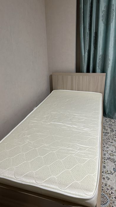 односпальная кровать