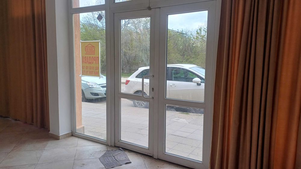 Продава се Магазин в София, Овча купел 2 - 90 кв.м за 2000 €/кв.м - Снимка #11