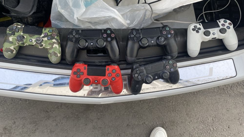 Джойстики на PS 4