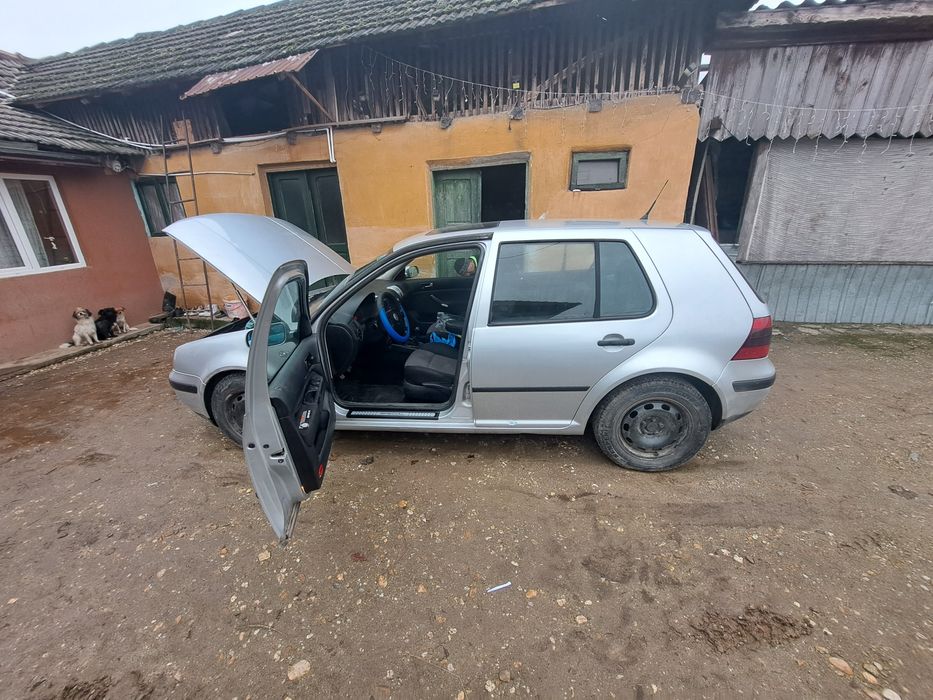 Vand golf 4 sau scimb