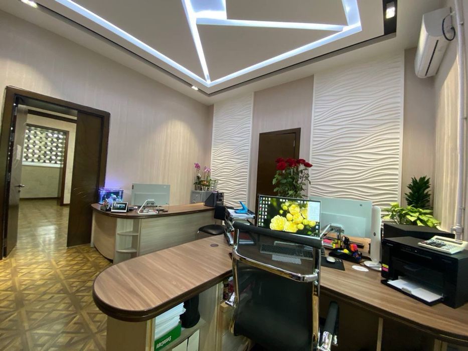 Сдается в аренду помещение/Евро офис вдоль дороги 230м2 - Ш.Руставели