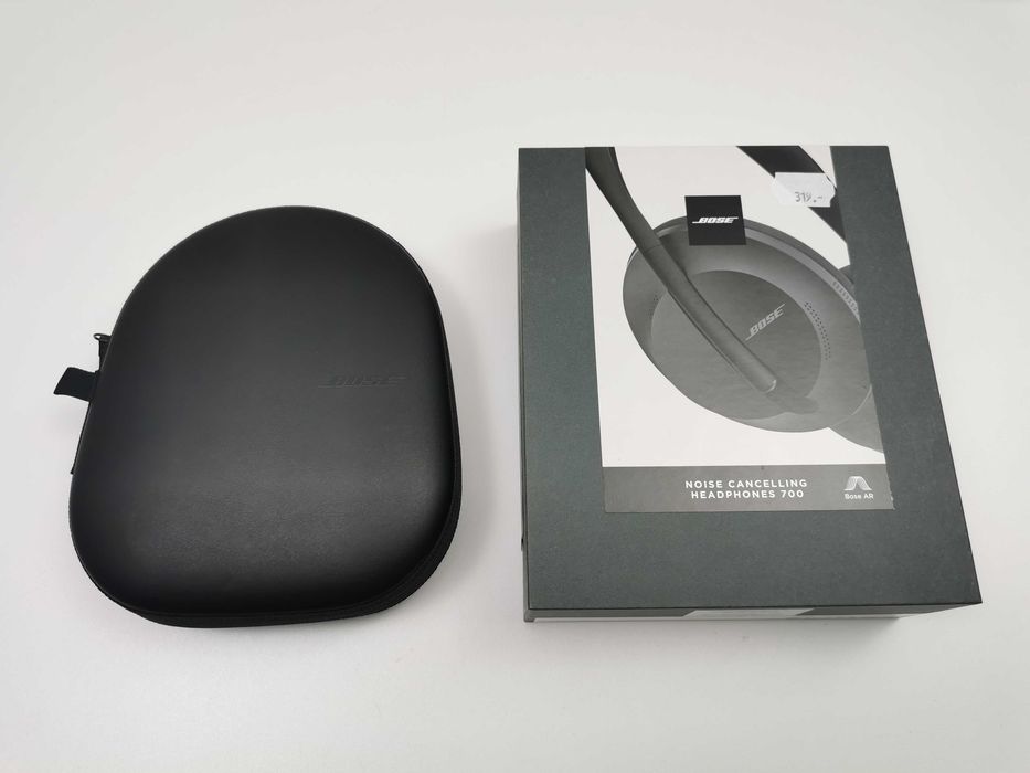 Bose Noise Cancelling 700 безжични слушалки