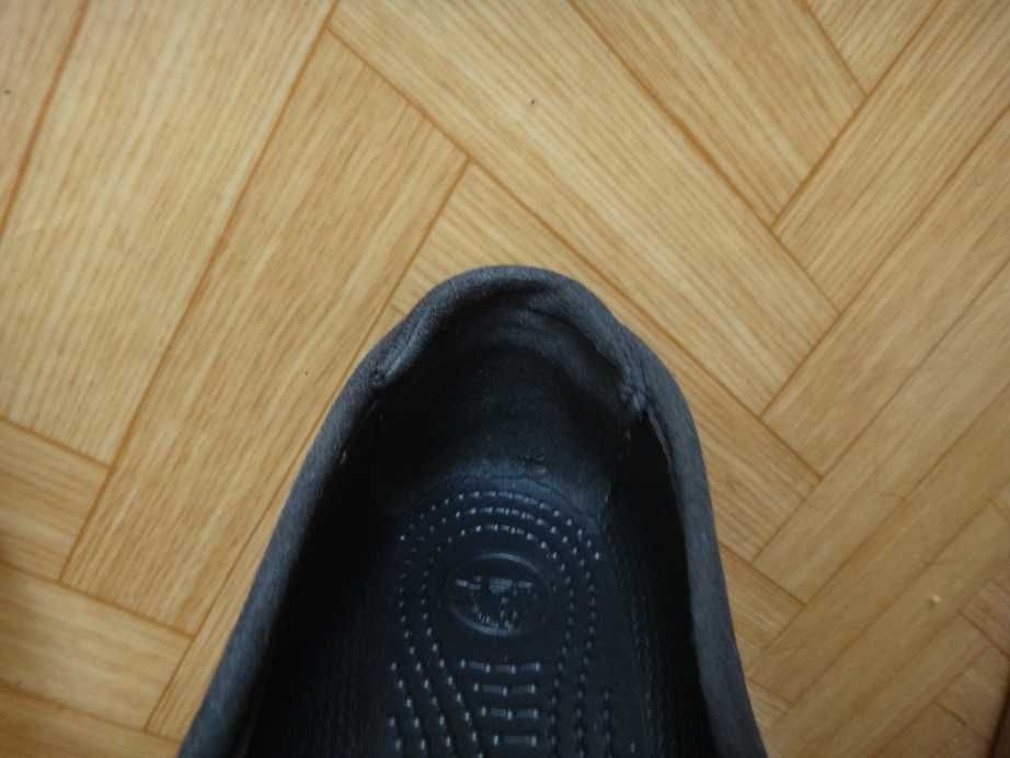 Нови оригинални Crocs черни балеринки 34 номер