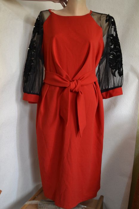 Распродажа новой женской одежды