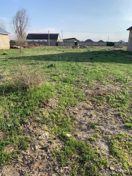 Продаётся участок в городе за 7 млн