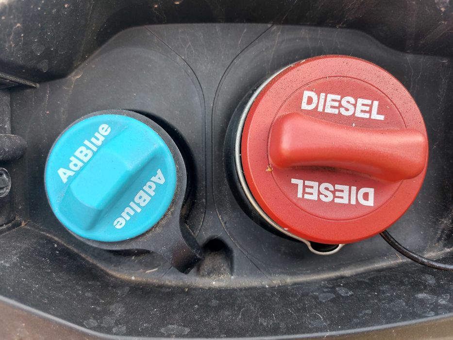 На Части: Mercedes-Benz W213 AMG E220d 194 к.с. 2016 9G-TRONIC