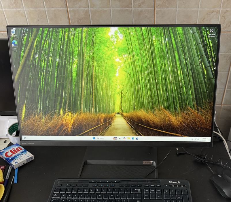 All in One Lenovo Ryzen 7 5700u