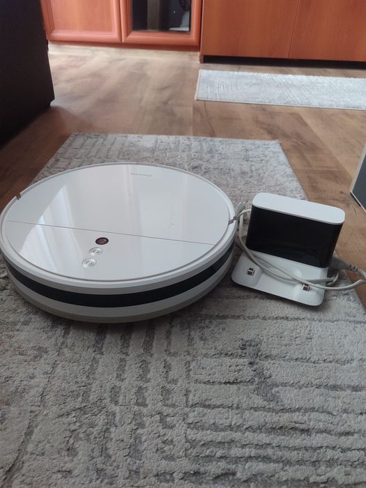 Робот прахосмукачка